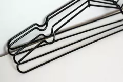 PACK x4 PERCHAS DE METAL ENGOMADAS NEGRAS en internet