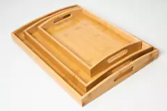 BANDEJA DE BAMBOO "VALSEN BOMBEE" CON MANIJAS LATERALES "M" - tienda online