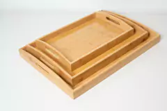 BANDEJA DE BAMBOO "VALSEN BOMBEE" CON MANIJAS LATERALES "S" - Marian Todo Organizado