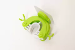 SOPORTE PARA ESCOBA x1 CON AUTOADHESIVO - Marian Todo Organizado