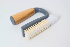 CEPILLO PANCHITA "FULL CIRCLE" GRIS CON MANGO DE MADERA