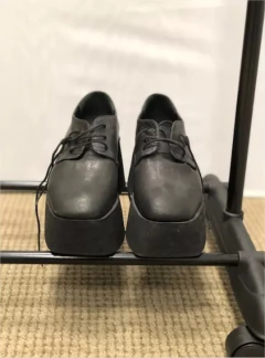 PERCHERO MOVIL REGULABLE CON RUEDAS SIMPLE en internet