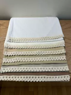 CAMINO DE TUSOR DE TELA CON GALON