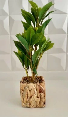 PLANTA ARTIFICIAL "ZUMAYA" CON MACETA CUADRADA 30 CM - tienda online