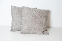 ALMOHADON "CARLA" FUNDA CON RELLENO CIERRE INVISIBLE - comprar online