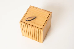 CAJA CON TAPA "VALSEN SQUARE" DE BAMBOO RAYAS "S" - comprar online