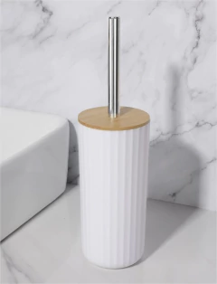 CEPILLO / ESCOBILLA DE BAÑO "NORDICA RAYAS" CON TAPA DE BAMBOO Y MANGO CROMADO en internet