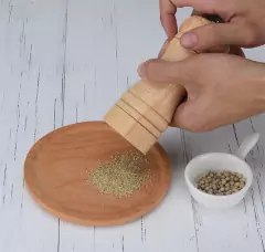 MOLINILLO DE PIMIENTA & ESPECIAS DE MADERA "SPICY" L - comprar online