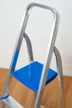 ESCALERA "MORY" DE 3 ESCALONES - tienda online