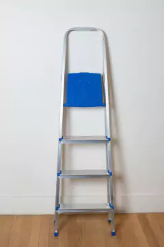 ESCALERA "MORY" DE 4 ESCALONES - Marian Todo Organizado