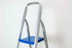 Imagen de ESCALERA "MORY" DE 5 ESCALONES