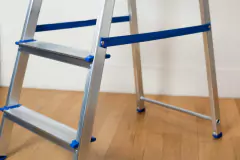 ESCALERA "MORY" DE 5 ESCALONES - comprar online