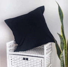 ALMOHADON CON FUNDA TUSOR Y RELLENO 40x40 cm