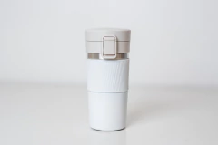 VASO TERMICO CON AGARRE ANTIDESLIZANTE CON INFUSOR - Marian Todo Organizado