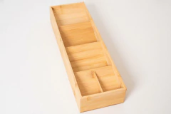 Imagen de ORGANIZADOR DE CUBIERTOS ANGOSTO "VALSEN" DE BAMBOO 5 DIVISIONES
