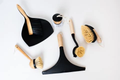 CEPILLO "NORDIC CLEAN" BLACK CON BAMBOO PARA VAJILLA - tienda online