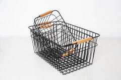 CANASTO METALICO "TIVOLI" CON MANIJAS DE BAMBOO "S" - Marian Todo Organizado