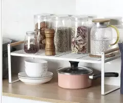 ESTANTE "ZIKKE" DE METAL CON MANIJAS DE MADERA "L" - Marian - Todo Organizado