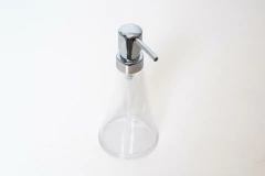 DISPENSER DE ACRILICO "CONIC" CON PICO PLATEADO 310 ML - Marian Todo Organizado