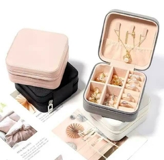 ALHAJERO "CAMELIA SQUARE MINI" CUERO ECOLOGICO en internet