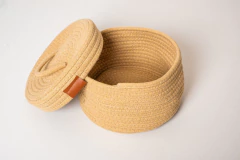 ORGANIZADOR "NAKAM" REDONDO "M" TEJIDO CON TAPA Y MANIJA en internet