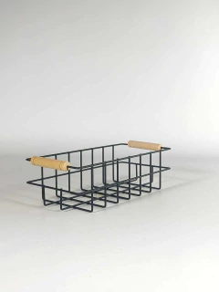 CANASTO "SARAI" METALICO "S" CON MANIJAS DE MADERA en internet