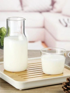 JARRA CON VASO DE 250 ML BLACKY en internet