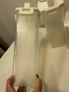 Imagen de BOTELLA FRASCO CONTENEDOR "DROP" #2 CON PICO VERTEDOR "L" ALTO