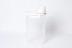 BOTELLA FRASCO CONTENEDOR "DROP" #2 CON PICO VERTEDOR "M" MEDIANO en internet