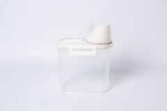 BOTELLA FRASCO CONTENEDOR "DROP" #2 CON PICO VERTEDOR "S" CHICO - Marian Todo Organizado