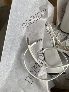JEN blanca - 8.5 cm - comprar online