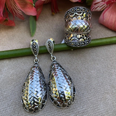 Brinco de Prata 925 com detalhes de Marcassita, Pedra e Prata Acessórios