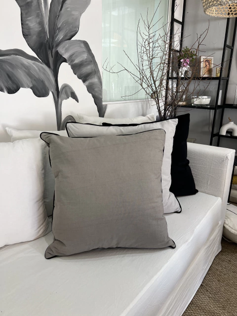 ALMOHADON TUSSOR CON VIVO - comprar online