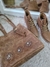 TOTE BAG LU SUELA CON APLIQUES - comprar online
