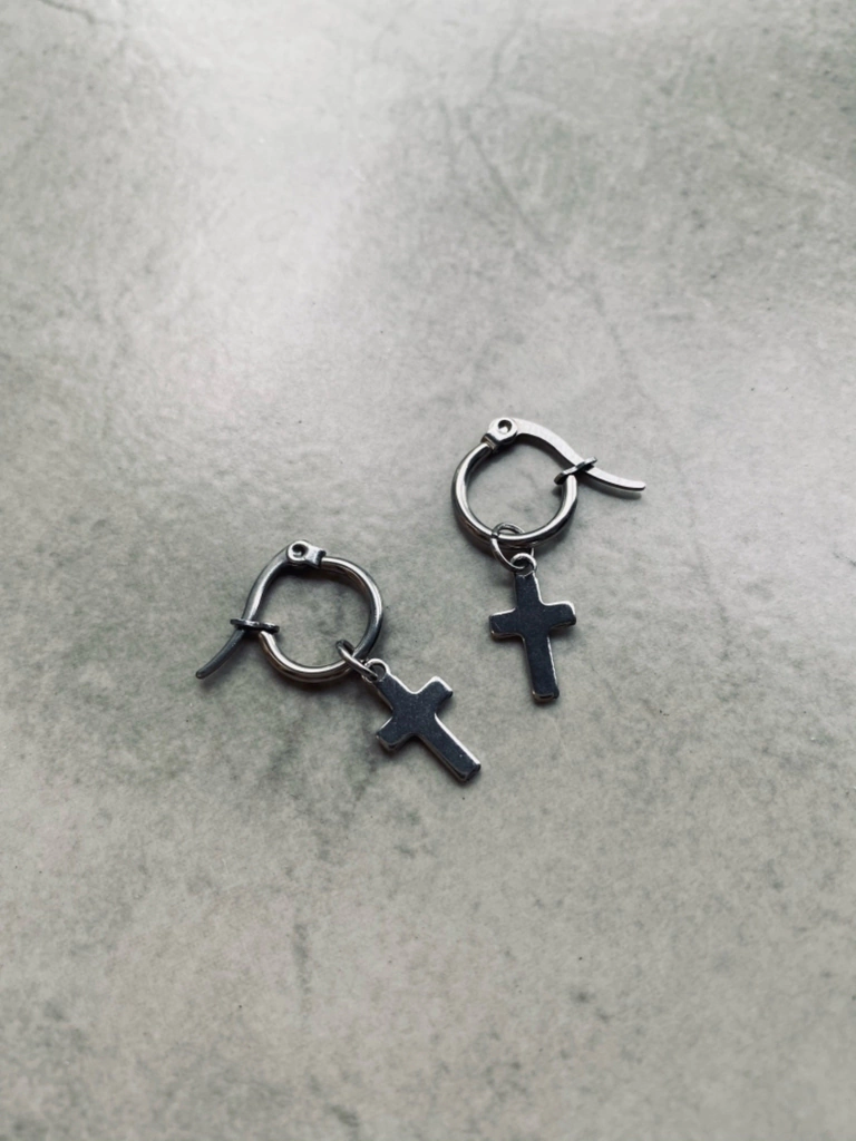 Aros Cross