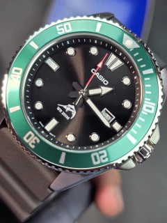 Reloj Casio MDV106B-1A3V en internet