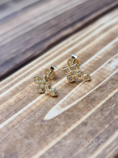TOPO CRUZ EN ORO LAMINADO AMERICANO