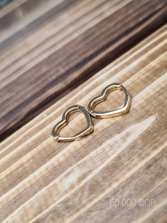 CANDONGA MEDIANA CORAZÓN EN ORO LAMINADO AMERICANO