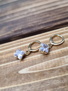 CANDONGA COLGANTE MINI EN ORO LAMINADO AMERICANO
