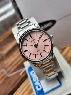 Imagen de Reloj Casio LTP-1303D-4AV