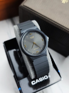 Reloj Casio MQ-76-1AL