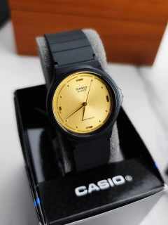 Reloj Casio MQ-76-9AL - tienda online