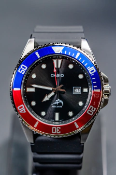 Reloj Casio MDV106B-1A2 en internet