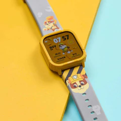 Reloj Inteligente Cubitt Jr. Paw Patrol – Pantalla AMOLED, Resistencia al Agua IP68 y Juegos Interactivos - GOLDEN STORE