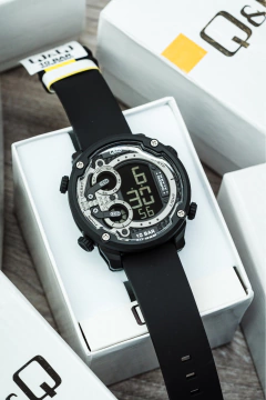 RELOJ PARA HOMBRE QQ DIGITAL NEGRO