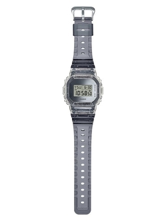 Reloj G Shock DIGITAL DW-5600SK-1 - comprar online