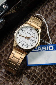 Reloj Casio MTP-V006G-7B en internet
