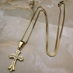 Cadena Veneciana gruesa  + Dije Cruz Templarios Circón  Oro laminado 18k