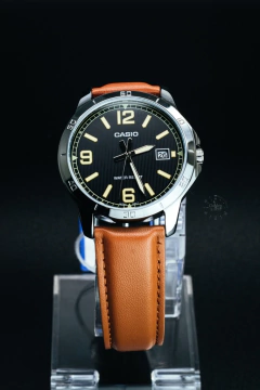 Reloj Casio MTP-V004L-1B2 - GOLDEN STORE