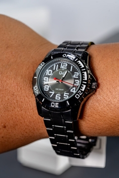 Reloj Q&Q Q36B-500PY para Caballero Color Negro - comprar online